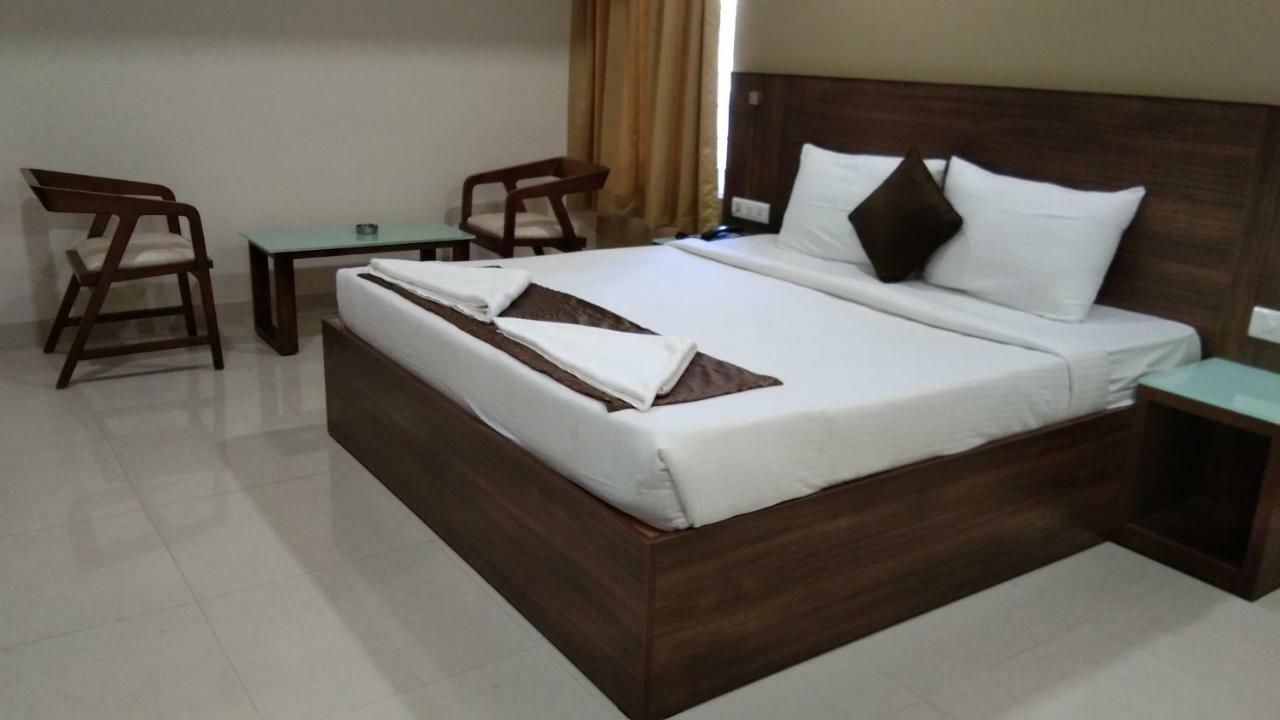 Hotel Shringar Palace Hubli Eksteriør bilde